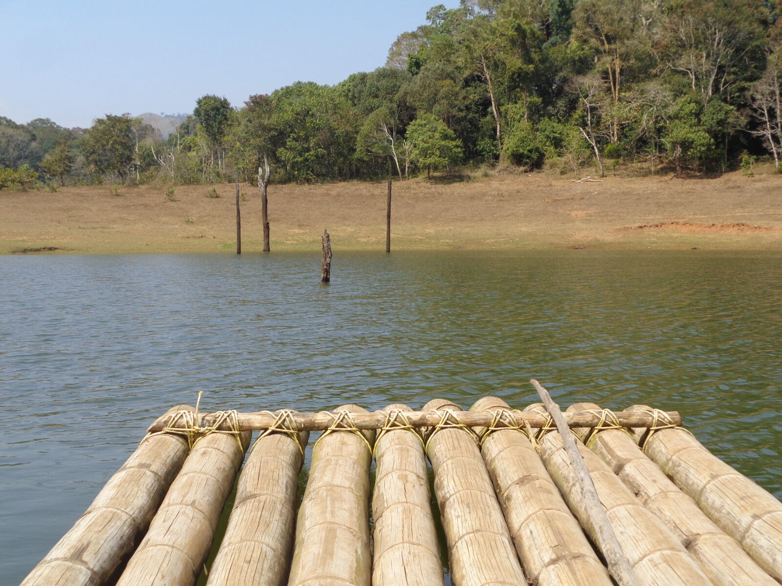 traditional raft experience